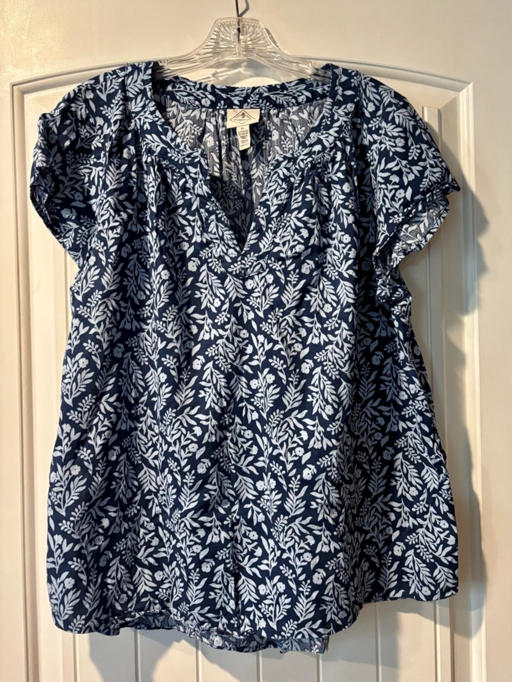 St. John's Bay Navy and White Floral V-Neck Blouse